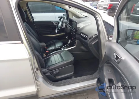 2018 Ford Ecosport Titanium z USA, uszkodzony, nr VIN MAJ6P1WL8JC187362